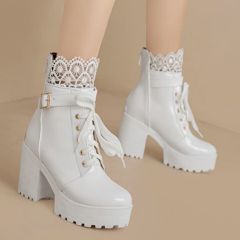 Women's Martin Boots Patent Leather Chunky Heel Ultra High Heel Platform Short Boots Belt Buckle Lace Trim Front Lace-Up Ankle Boots