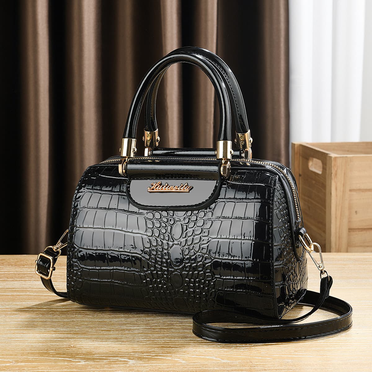 Factory direct sales 2025 new fashion women's bags, large-capacity crocodile pattern handbags, trendy cross-body shoulder bags
