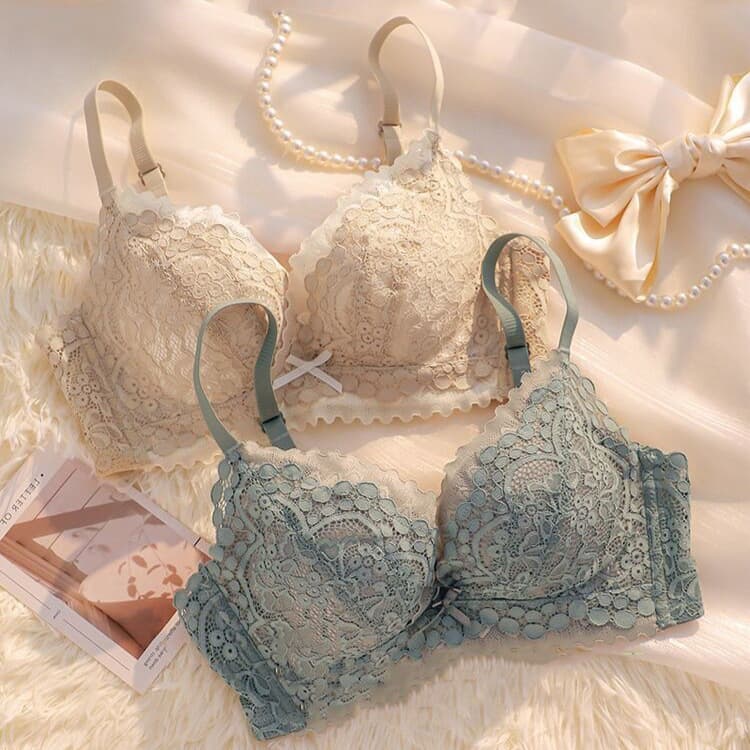 Women's Push-Up Bra Set with Non-Wire, Adjustable, Side Boob Coverage, Anti-Sagging, Lace Design for Summer