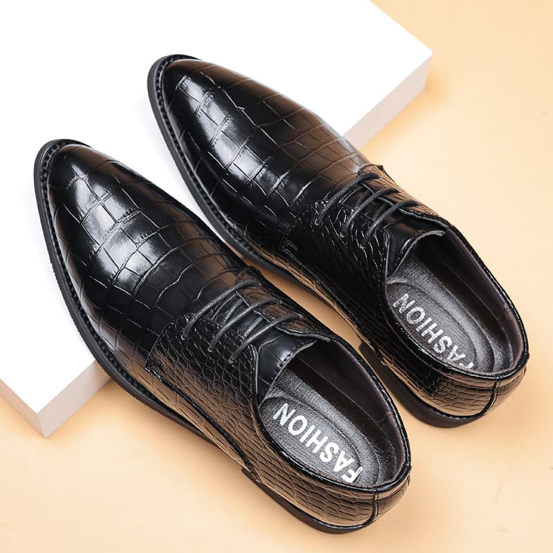2026 Men's Business Formal Casual Shoes Crocodile Pattern British Korean Style Pointed Toe Large Size Breathable