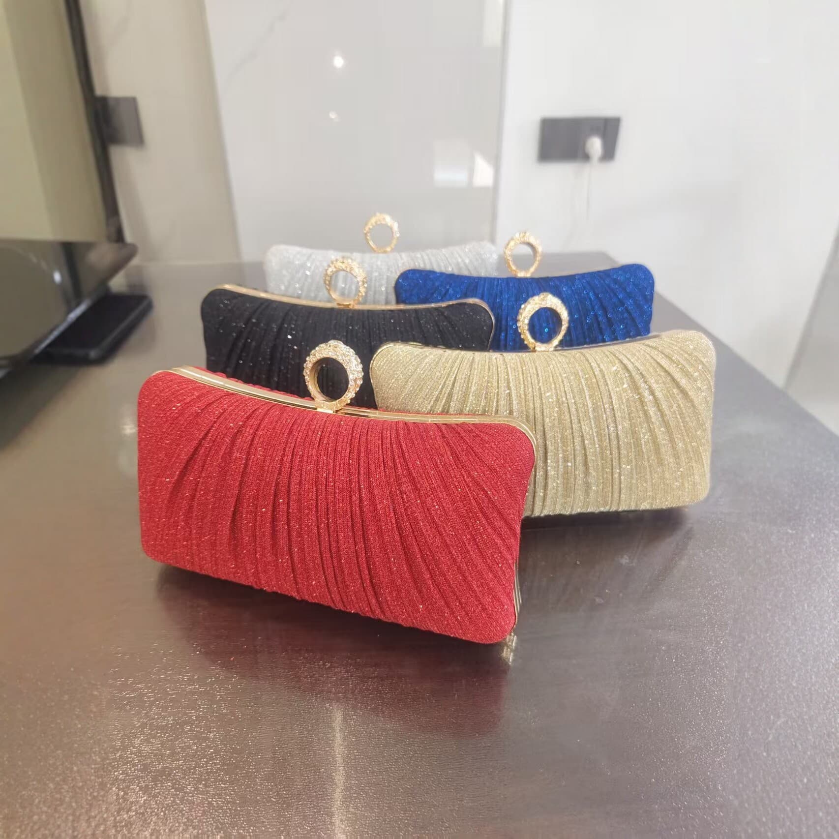 2025 New Light Luxury Pleated Shimmer Clutch Evening Bag Ring Buckle Dress Qipao Accessory Bag