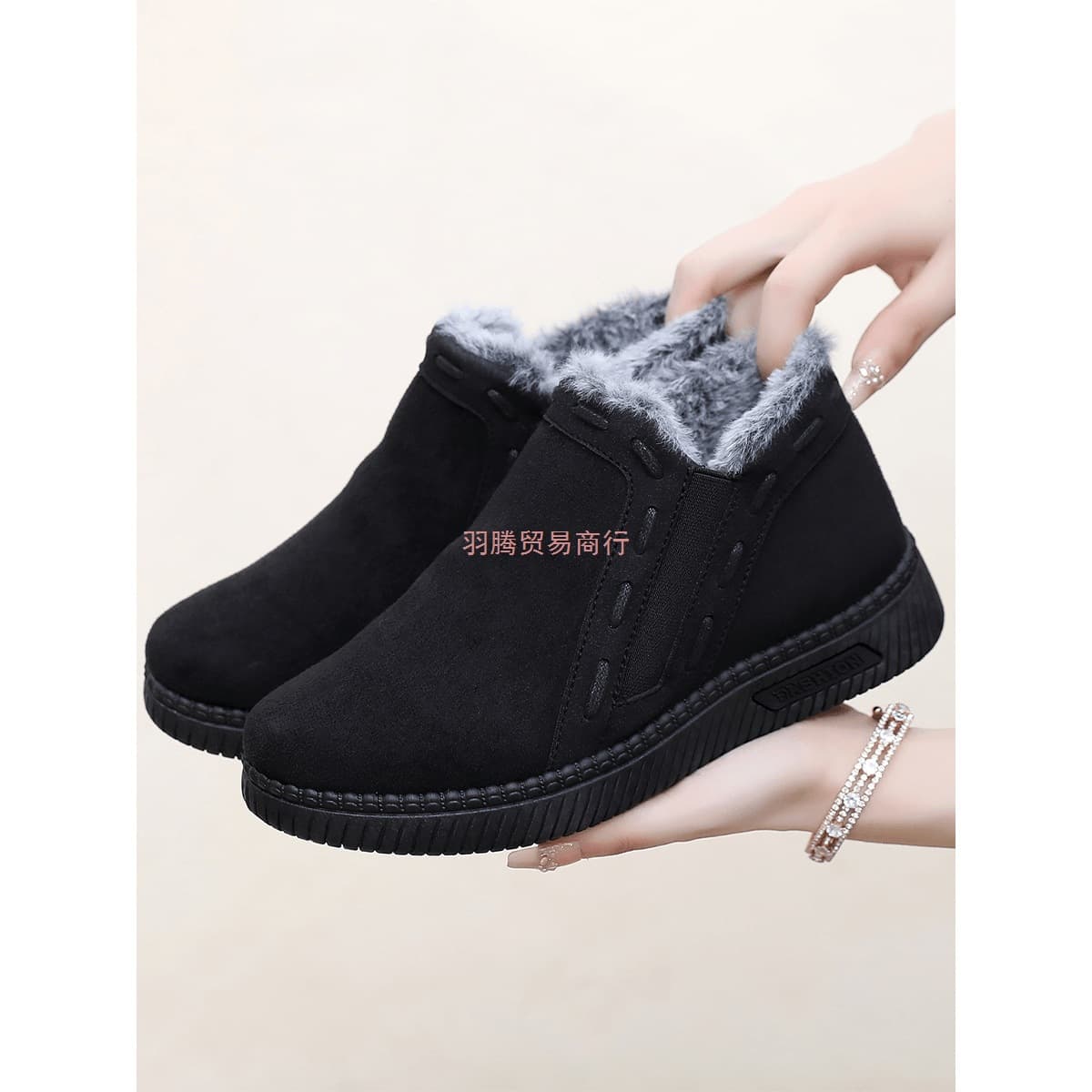 2025 Winter New Fleece Lined Warm Snow Boots Women Slip-on Anti-Slip Mom Shoes Thick Sole Casual Shoes Versatile Cotton Shoes