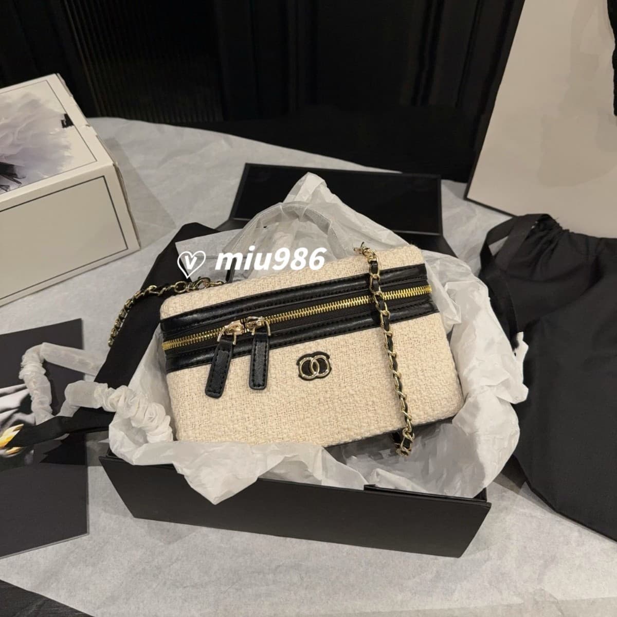New 26m Coco Beach Black and White Small Box LP Lunch Box Bag Shoulder Handbag 21 Crossbody Bag