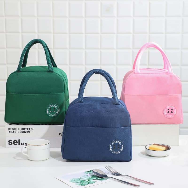 Portable insulated lunchbox bag, handheld, suitable for outings, travel, and students. Thickened aluminum foil, large capacity insulated bag.