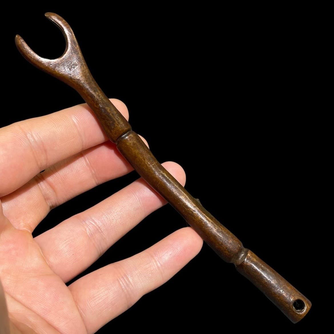 Cast iron kettle fork, iron kettle lid, copper fork, tea lid clip, Japanese tea set, iron kettle accessories, copper kettle lid clip, tea ceremony ornaments
