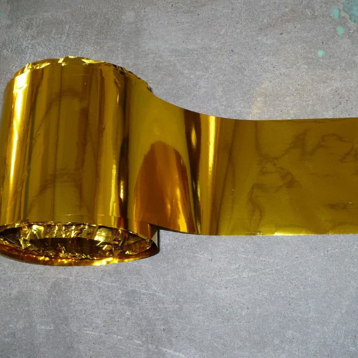 Antique Bronze Rose Gold Thin Foil Film, Red Bright Film, Green Blue Gold Transparent Paper Cut into Block-shaped Glitter Paper Fragments