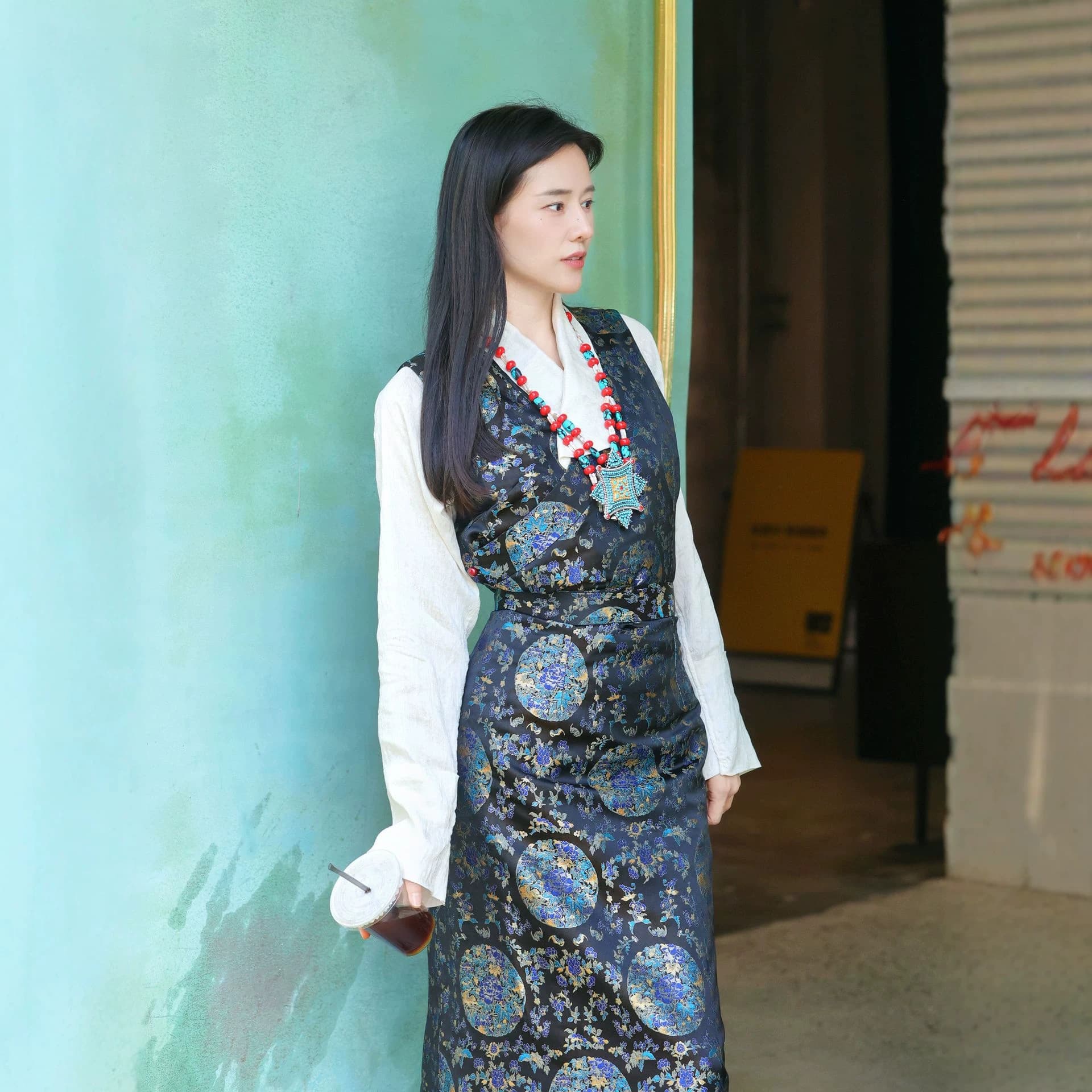 BLQ414 Tibetan Women's Sleeveless Dress High-End Embroidery Noble Bola Dress Tibetan Costume