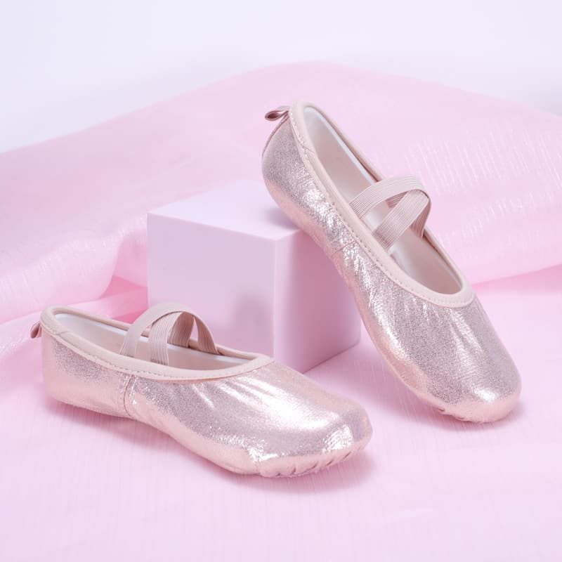 Children's dance shoes, angel ballet soft-soled practice shoes, girls' Chinese dance cat paw dancing shoes with bow, new style