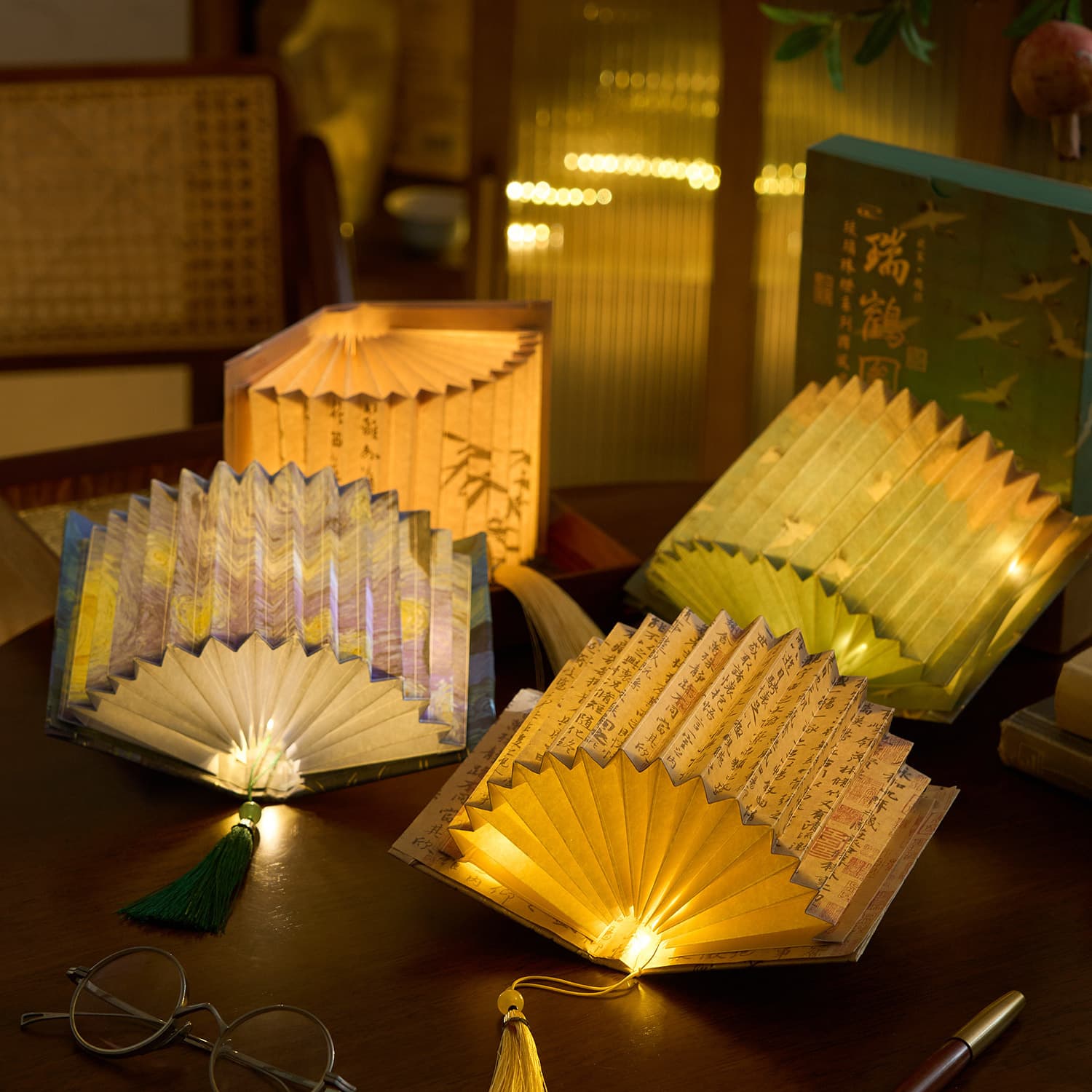 Zaomo DIY Fan-Shaped Book Lamp with Glass Beads - Ancient Style, Artistic Calligraphy, Famous Paintings, Children's Handmade Toy