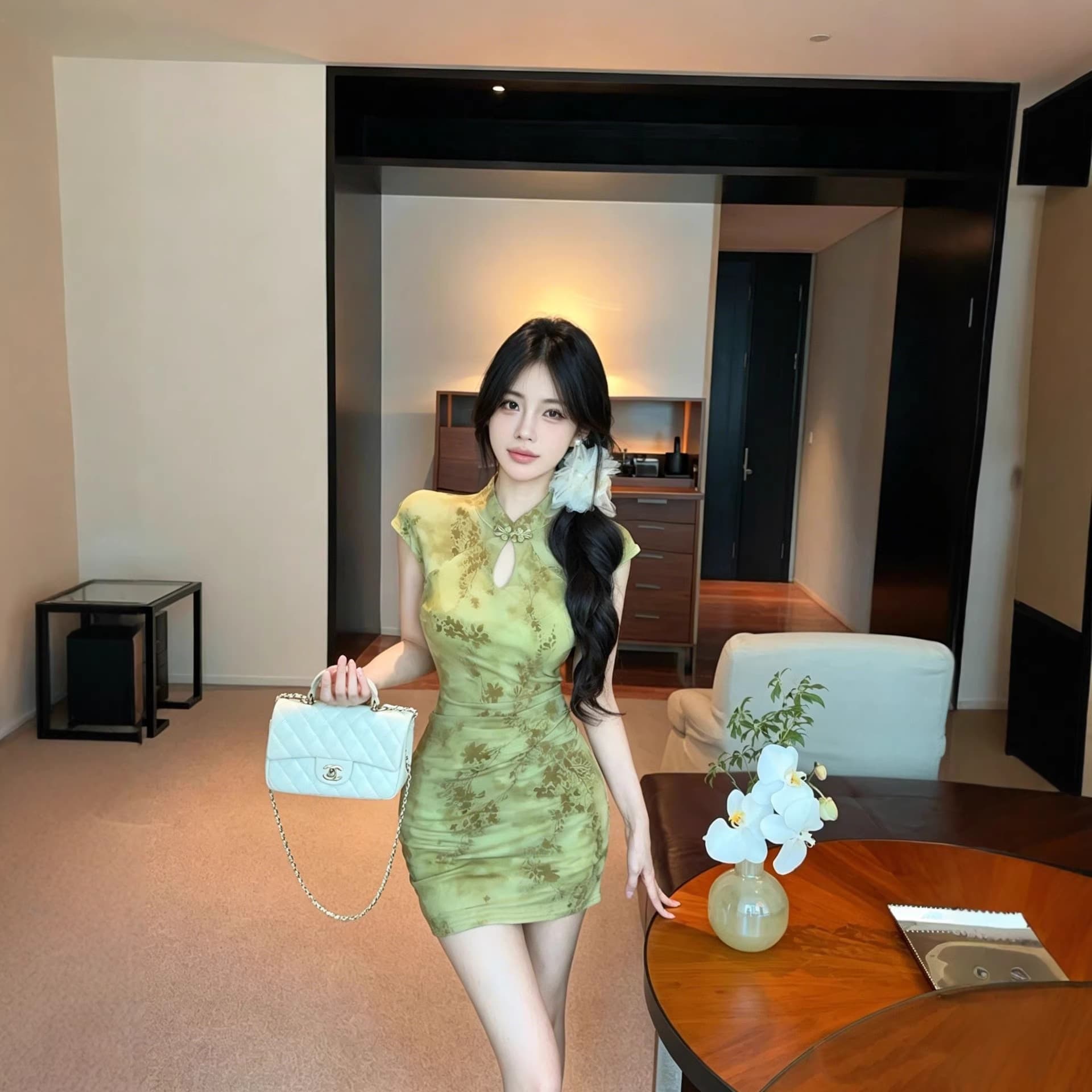 Green Design Sensual New Chinese Style Modified Cheongsam Dress for Women Summer Elegant Bodycon Short Skirt
