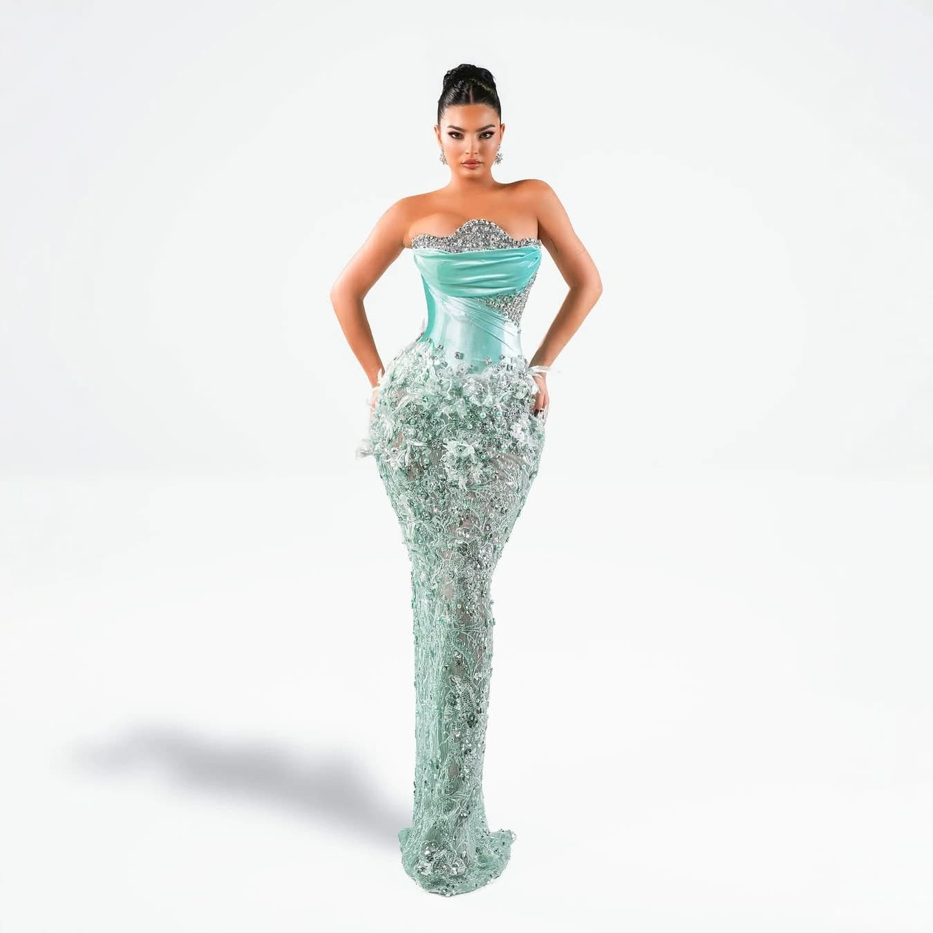European and American style mint green evening dress, tube top, handmade beading, three-dimensional flower, slim long skirt, banquet evening wear