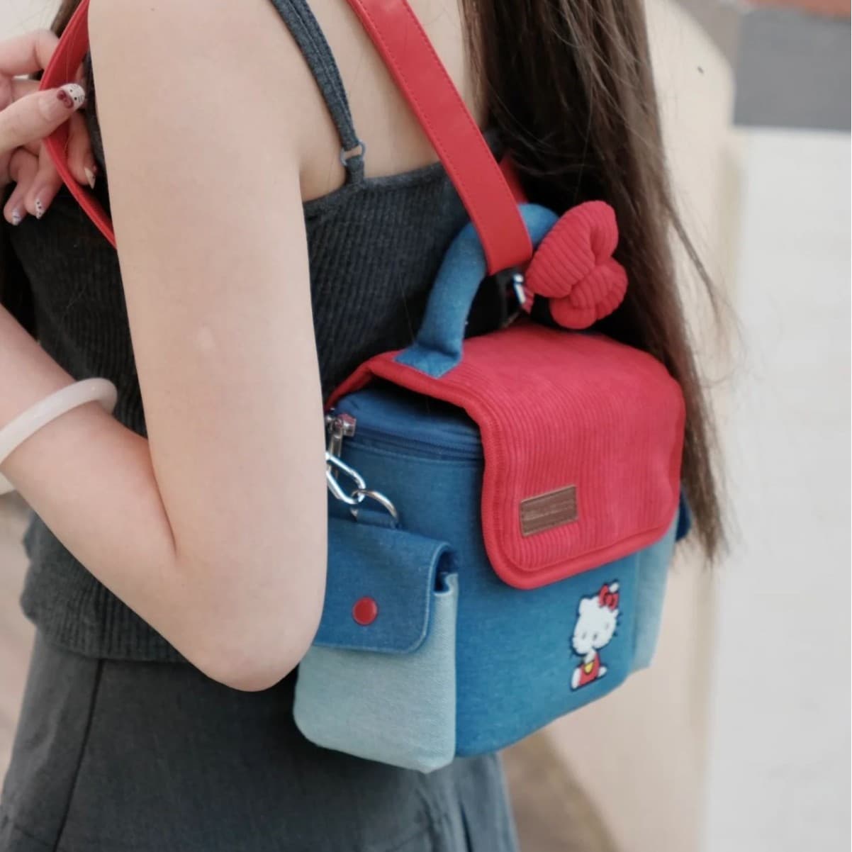 Cute Girl Camera Bag 2025 New Style Niche Design Shoulder/Crossbody Bag Super Popular and Versatile Handbag for Commuters