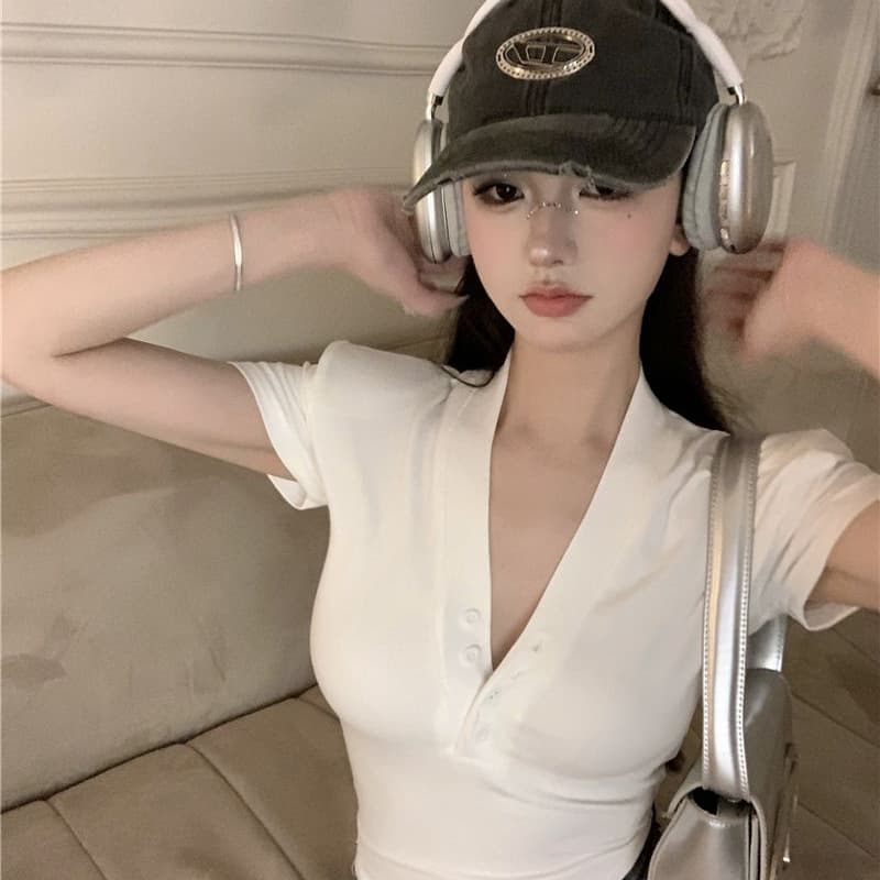 Pure Desire Slimming V-Neck Crop Top for Women, Summer New Square Shoulder Design Versatile Top