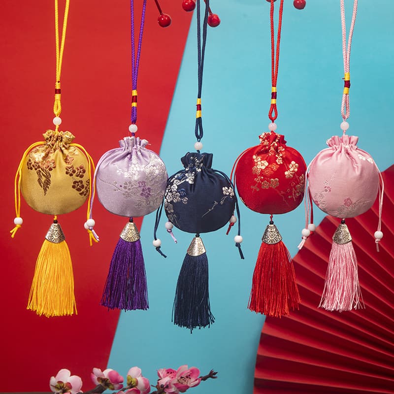 Dragon Boat Festival Sachet Bag, Mugwort Sachet Car Hanging Ornament, Ancient-style Plum Blossom Brocade Embroidery Empty Bag