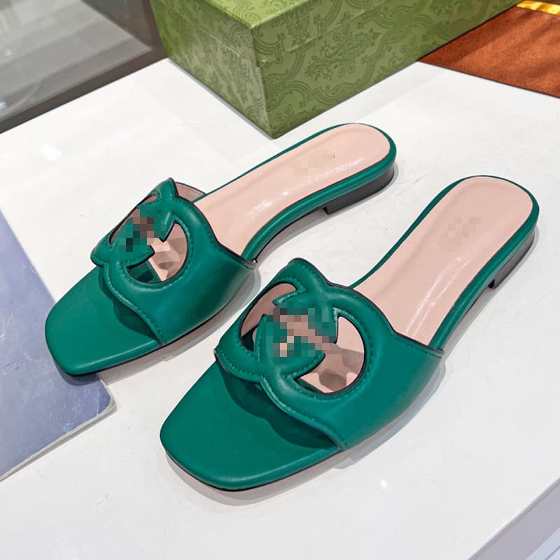 European and American Style Casual Sandals 2024 New Letter Hollow Square Toe Flat Sandals Beach Vacation Outdoor Wear