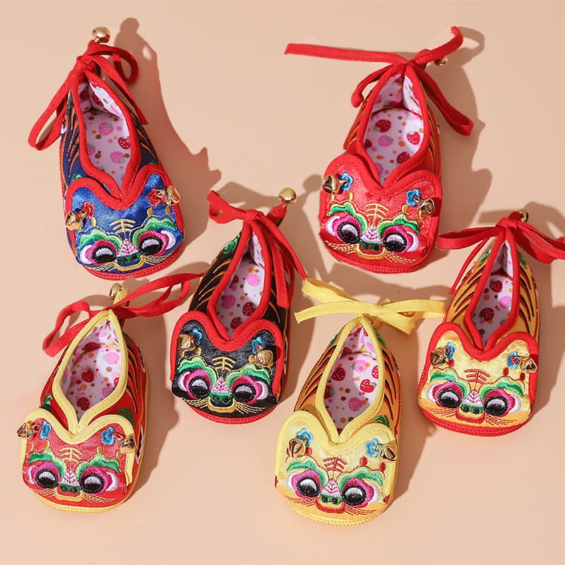 Baby Tiger Head Shoes for Boys and Girls, 1st Birthday 100 Days, Handmade Cloth Shoes, Little Tiger Head, Baby Crawling Shoes, Intangible Cultural Heritage
