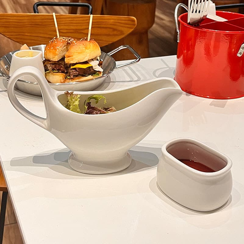 Ceramic Milk Pitcher Western Steak Sauce Pot Coffee Creamer Cup Condensed Milk Spoon Mini Milk Jug Milk Pot Honey Cup Sugar Bowl