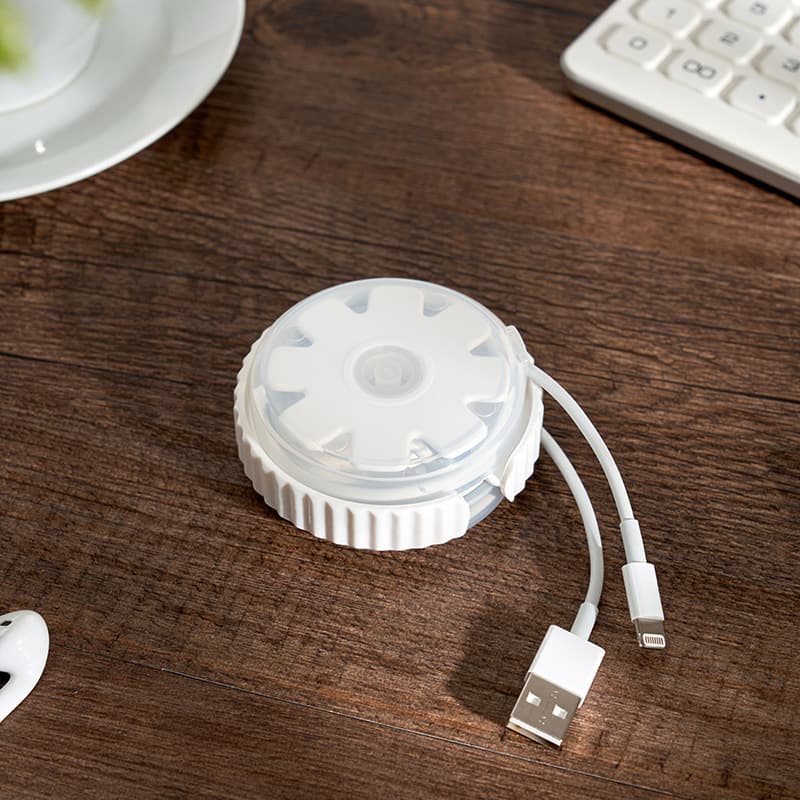 Portable Anti-Tangle Storage Box for Data Cables, Earphones, and Phone Chargers with Small Sticker Organizer
