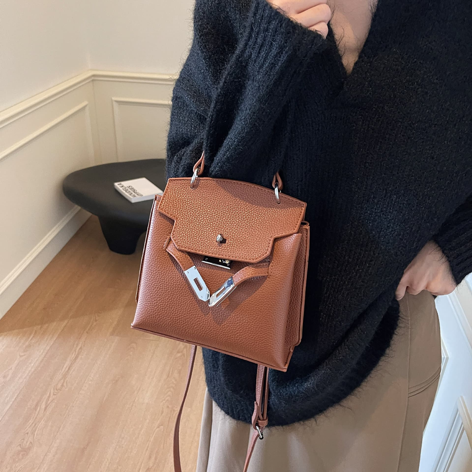 New Platinum Bag All-match Fashion Soft Bag Internet Celebrity Live Same Style Handbag Foreign Trade Wholesale Ladies Messenger Bag