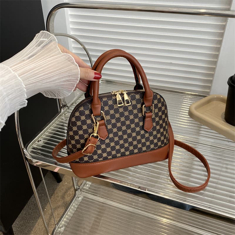 Korean-style Small Handbag for Women 2023 Summer New Trendy Casual Shoulder Bag Fashionable Shell Bag