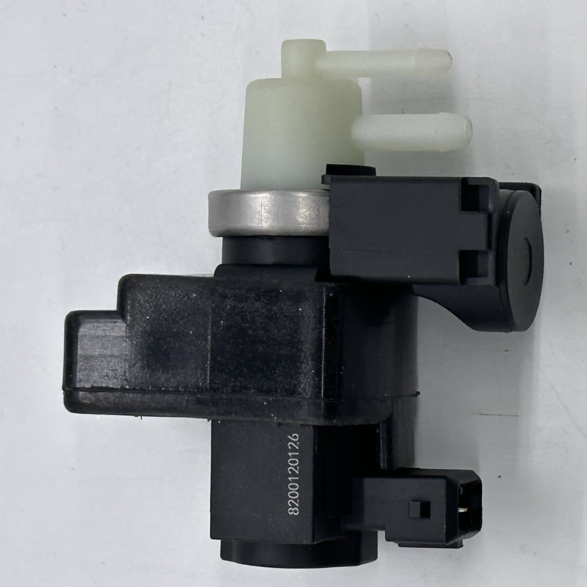Suitable for 2001-2014 Renault ESPACE Solenoid Valve Steam Tank Purge Valve Solenoid Valve 8200120126