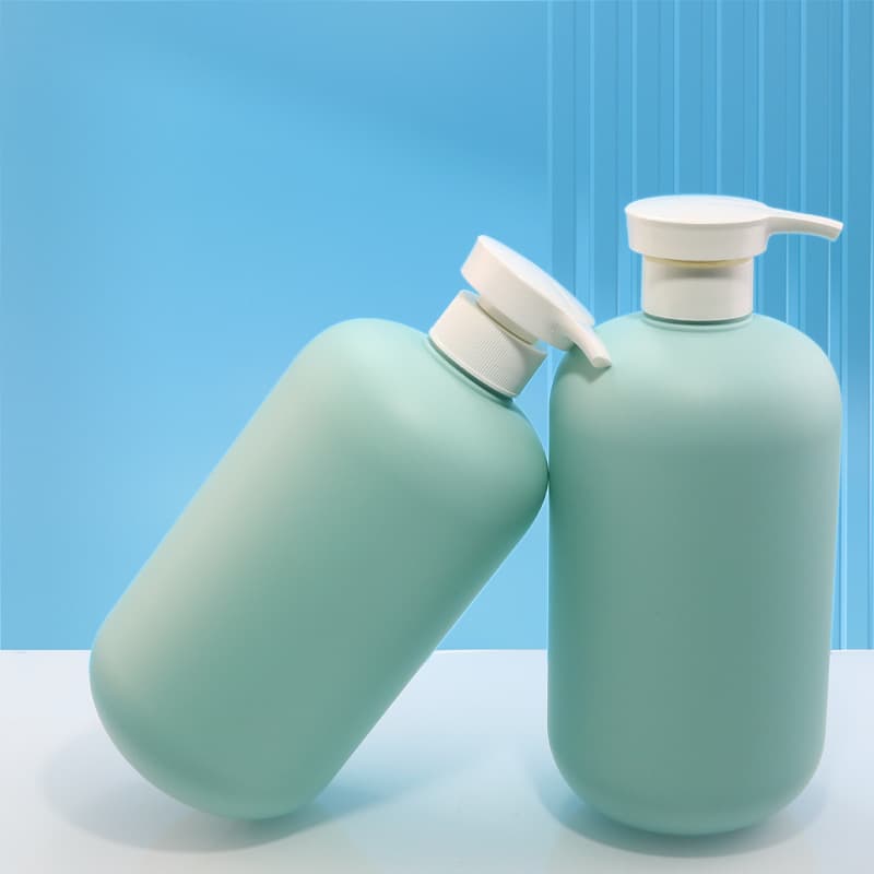 1000ml Plush Green Oblique Shoulder Cylindrical Bottle HDPE 32-Tooth Wide Mouth Wash Care Packaging Bottle Cosmetic Lotion Bottle