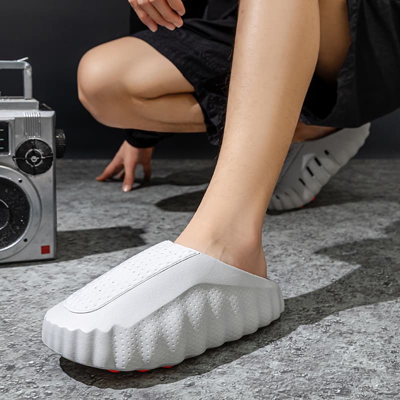 Minimalist Design Thick Sole Unisex Couple Slippers, Waterproof and Wear-Resistant Soft Sole Bathroom Slippers, Comfortable and Quiet Lazy Slippers
