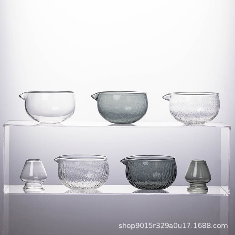 Japanese Matcha Tea Set - Black Eagle Beak Glass Four-Piece Set, Matcha-Colored Matcha Bowl, Ceramic Hundred-Piece Ritsucha Whisk, Colorful Box