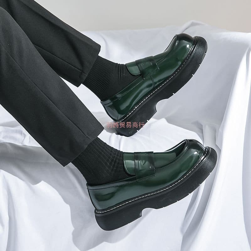 Men's leather shoes, fashionable and versatile, derby shoes, glossy finish, high-end British style, formal and casual, niche, thick-soled, big-toe leather shoes, trendy.