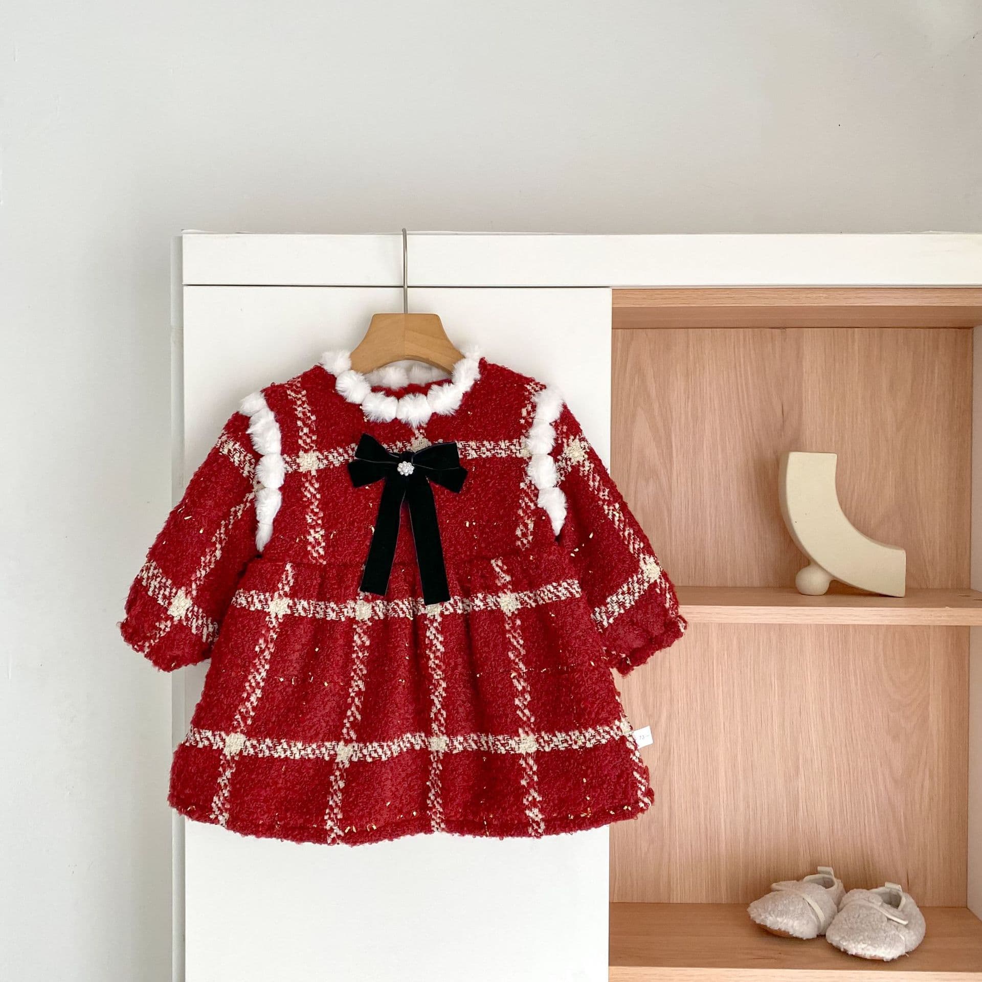 Korean-style Girls Winter New Collection Tweed Dress with Fleece Lining for Warmth