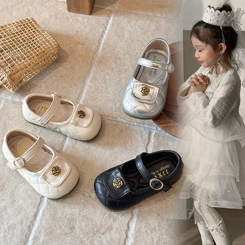 Girls aged 2-10 years old, slippers, toe-toe shoes, Xiaoxiangfeng 2026 new summer fashion lazy half-slippers, outer sandals