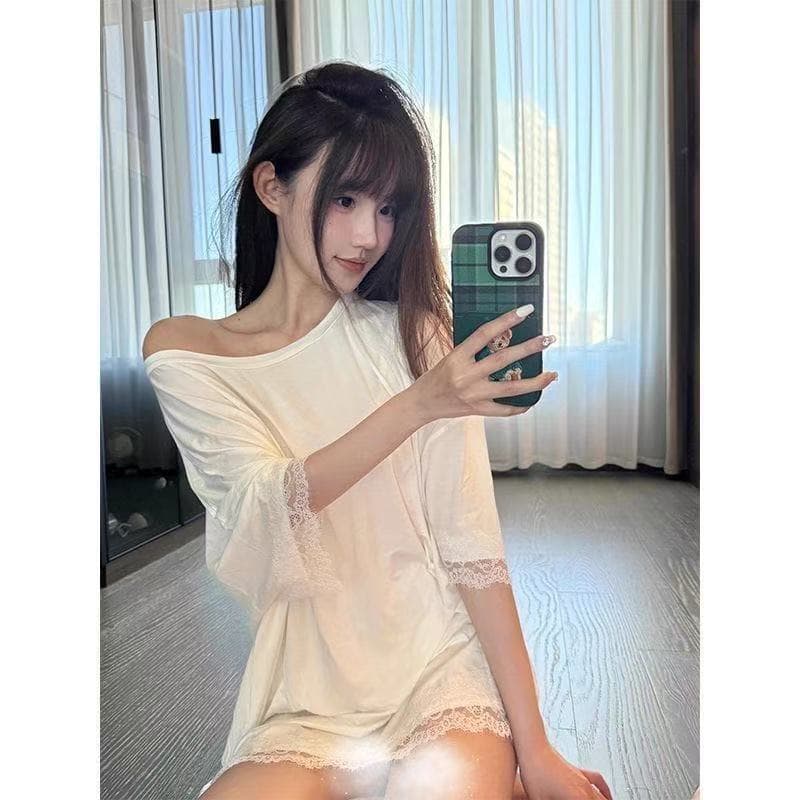 Women's Solid Color 2026 New Pure Desire Design Off-Shoulder Lace Stitching Short Sleeve Homewear Set Wholesale