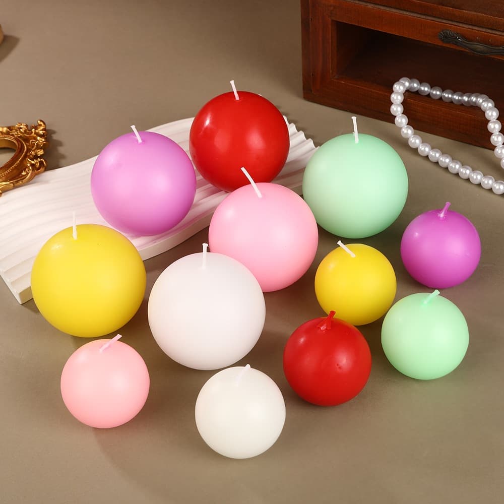 Creative seven-color spherical candle wholesale household smoke-free romantic wedding handmade round ball small candle set cross-border