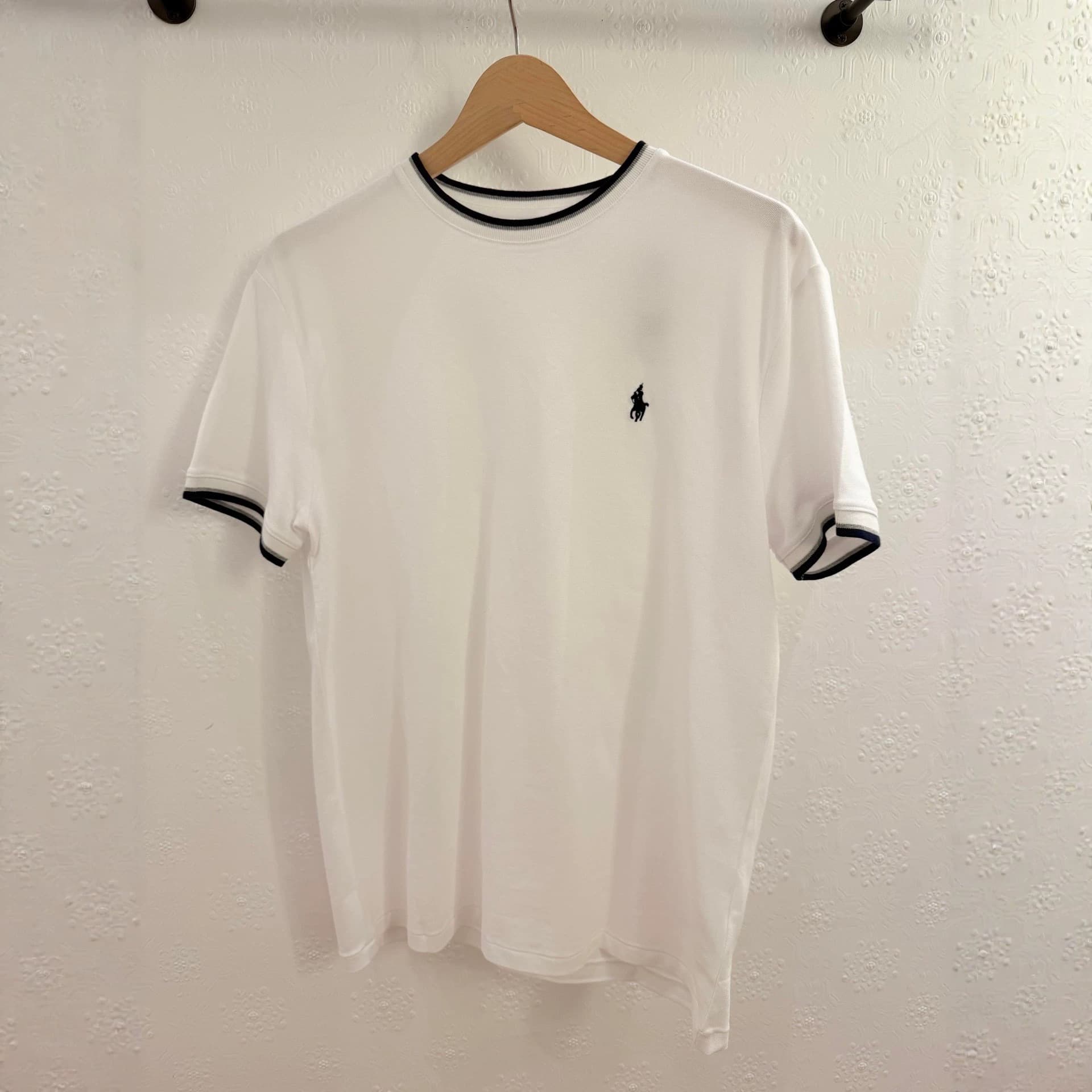 Premium Quality 2026 New Summer Light Luxury Slim Fit Half Sleeve T-Shirt Round Neck Short Sleeve Tee for Men