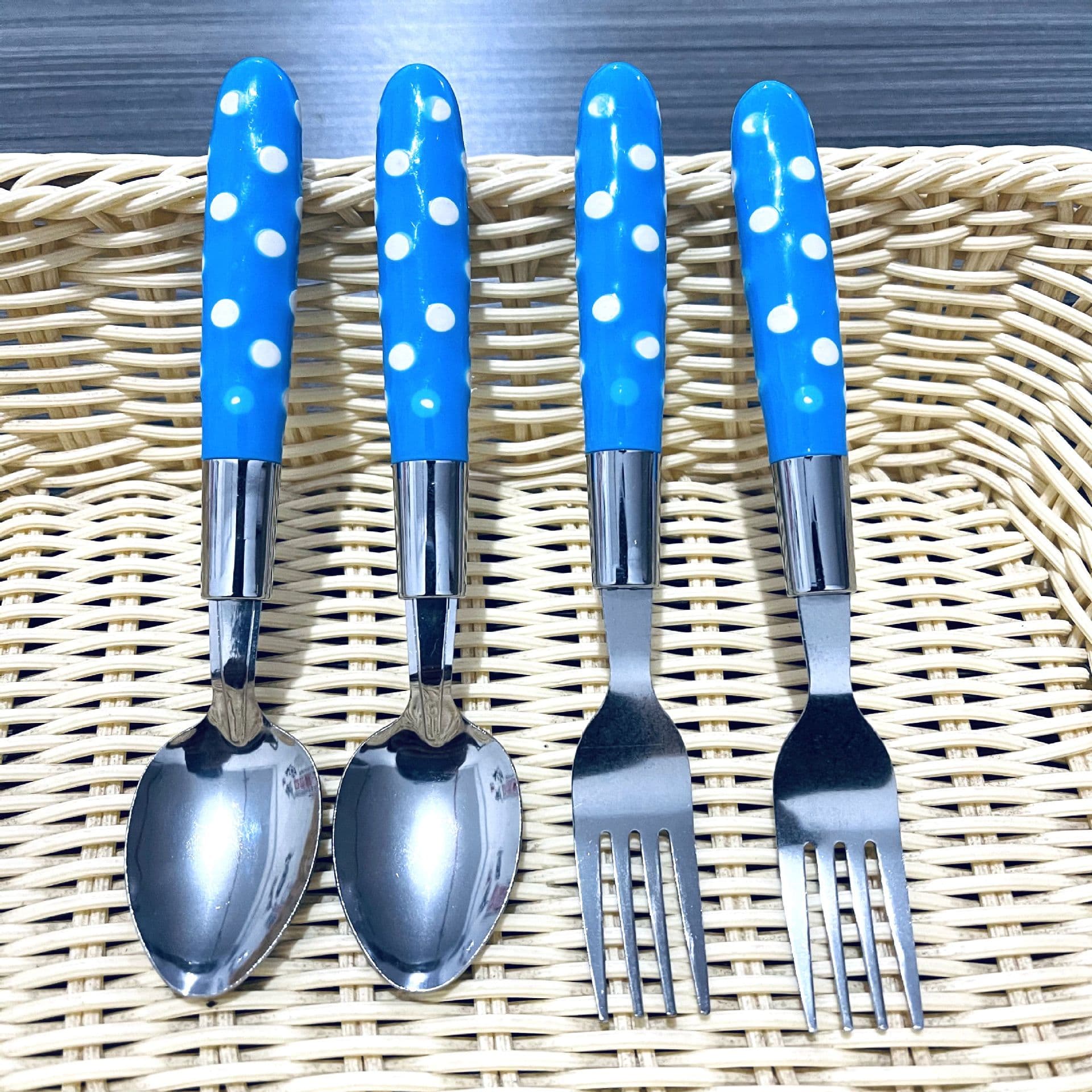 Wave-dot spoon, children's spoon, student spoon and fork set, rice spoon, metal spoon, rice spoon and fork, 1 yuan supply wholesale