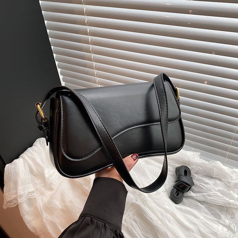 High-Quality Underarm Bag Women 2025 New Fashion Niche Design Shoulder Crossbody Bag Versatile Simple Square Bag