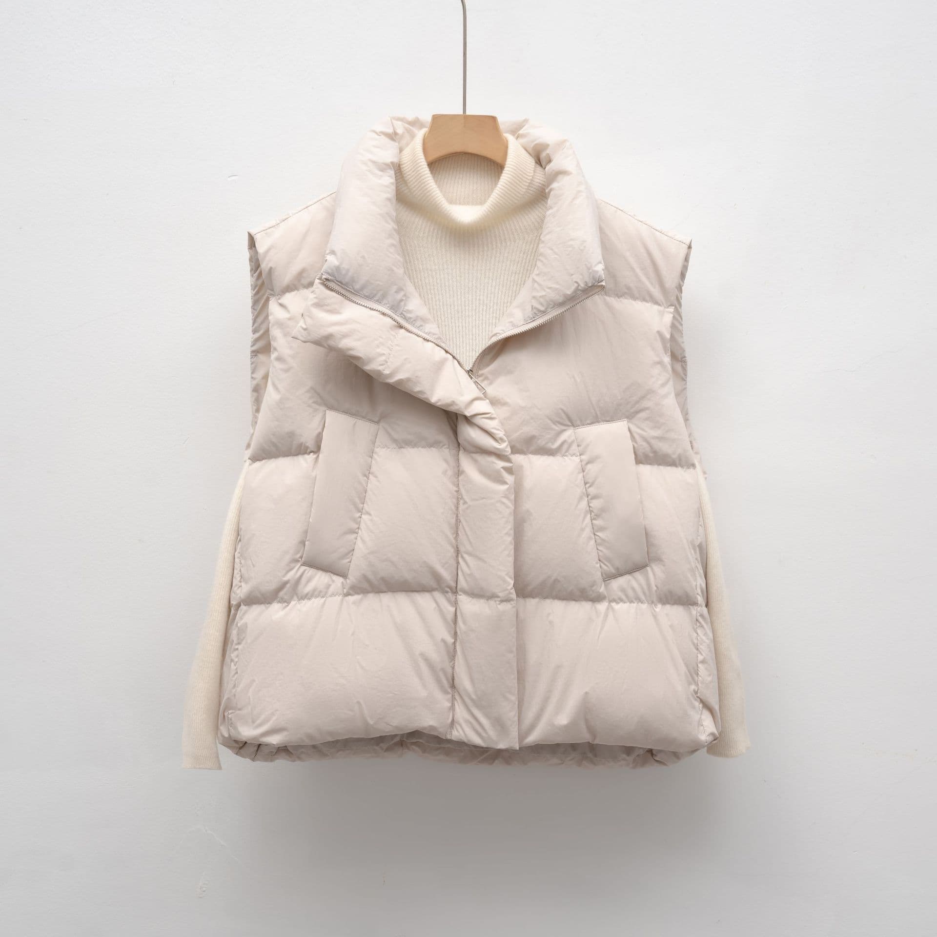 Pinghu Chixin Simple Casual Stand Collar Puffer Vest Down Vest Women's New Autumn and Winter Short Loose Vest
