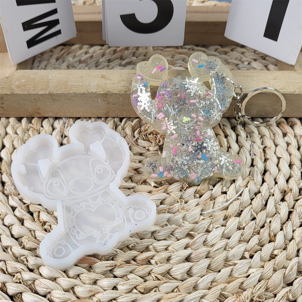 Love Stitch Blank Keychain Decoration Crystal Resin Mirror Surface Resin Silicone Mold