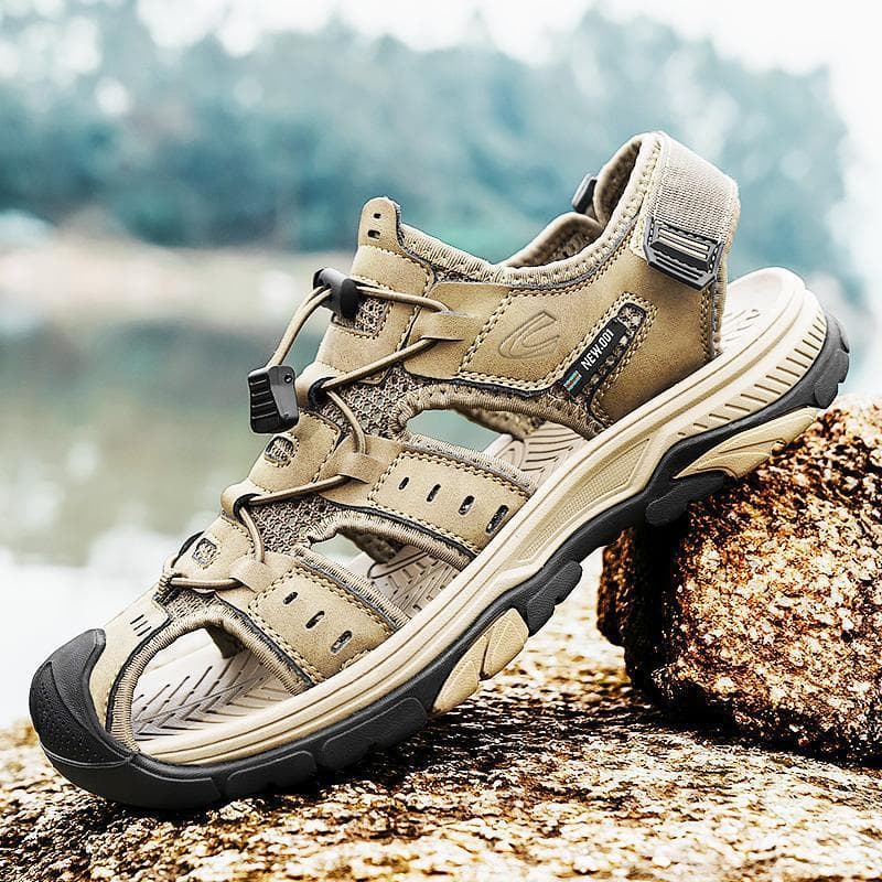 German Camel Dynamic Sandals Men's Summer Breathable Mesh Casual Leather Sandals Wading Shoes Hollow Hole Shoes