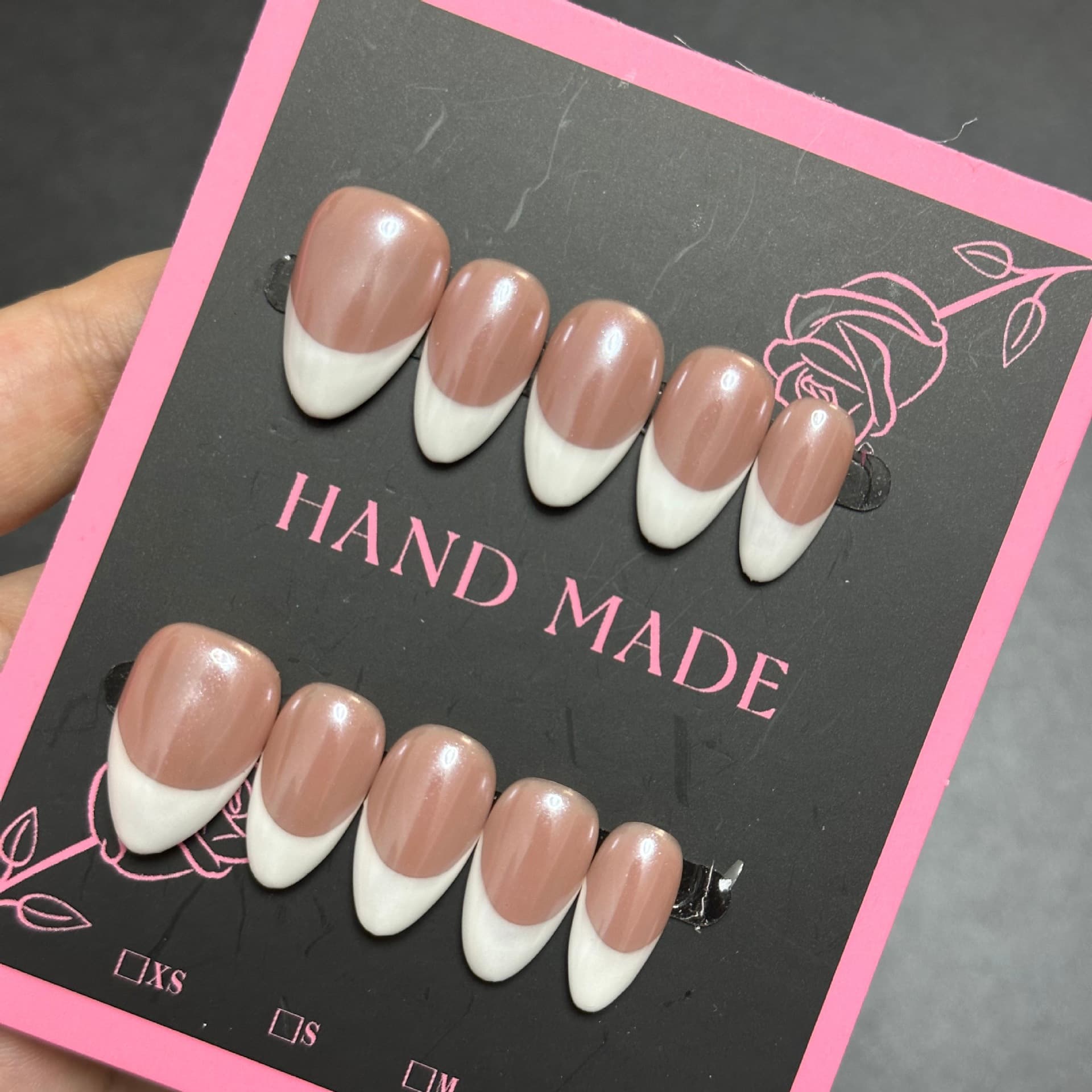 Best-selling Cross-border European & American Fashion Simple French Style Short Almond Glossy Handmade Press-on Nails