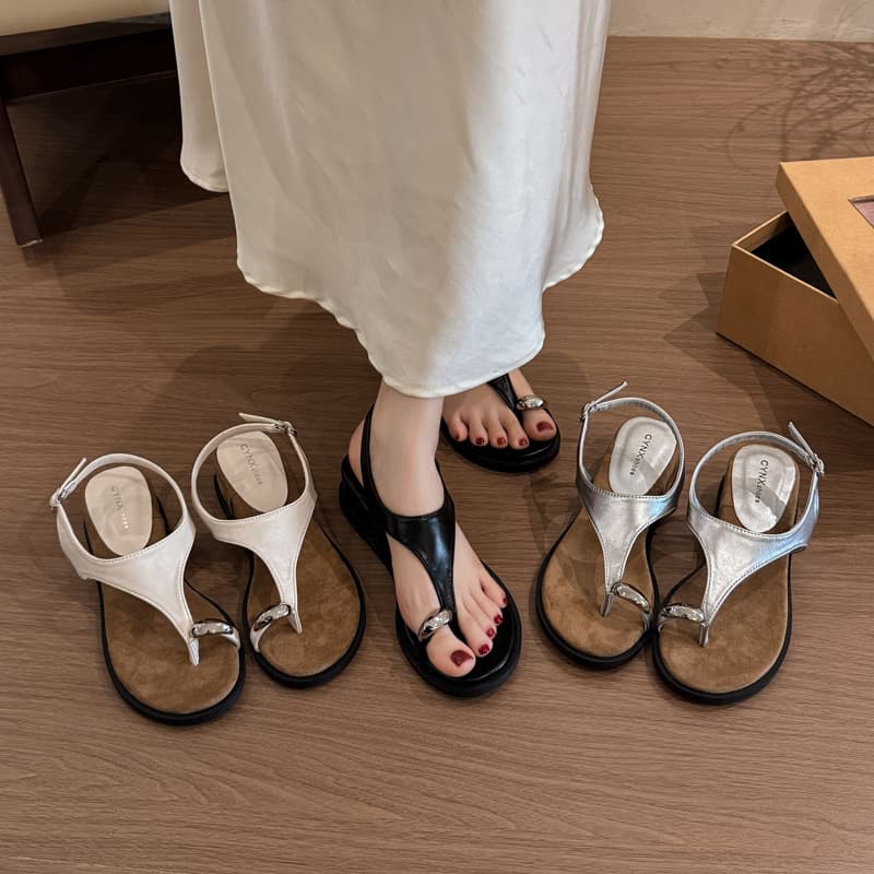 French Style Sandals for Women 2025 New Summer Style, Comfortable for Feet, Beautiful with Skirts, Wedge-Heeled Roman Shoes