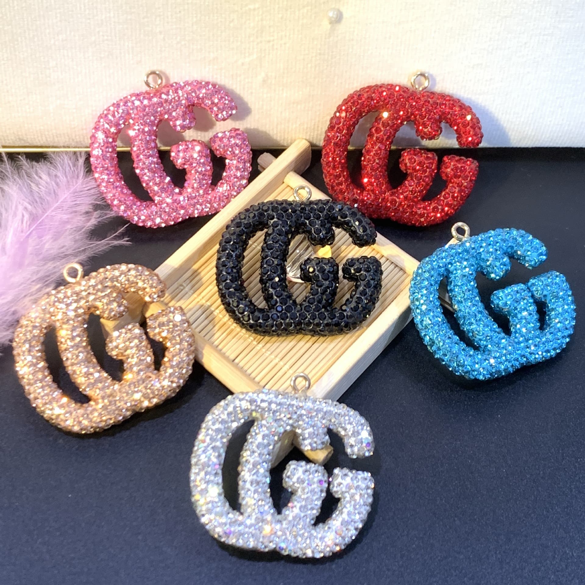 In Stock Foreign Trade Amazon 3D Hollow Full GUCCI Diamond Keychain Accessory Pendant Small Charm Gift Wholesale