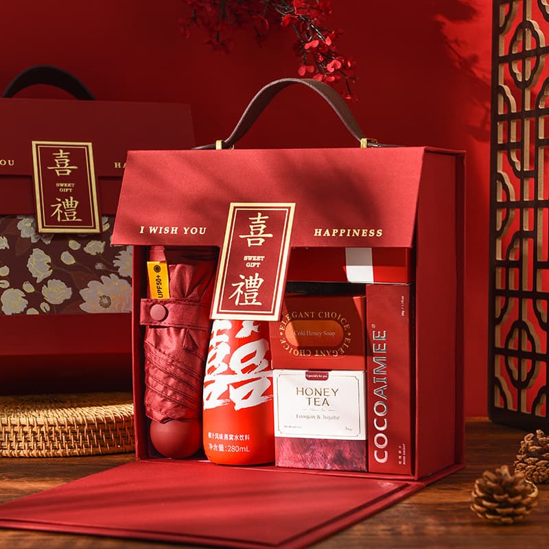 Souvenirs for female bridesmaids, high-end and practical bride's return gifts, niche high-end wedding Chinese gift box sets