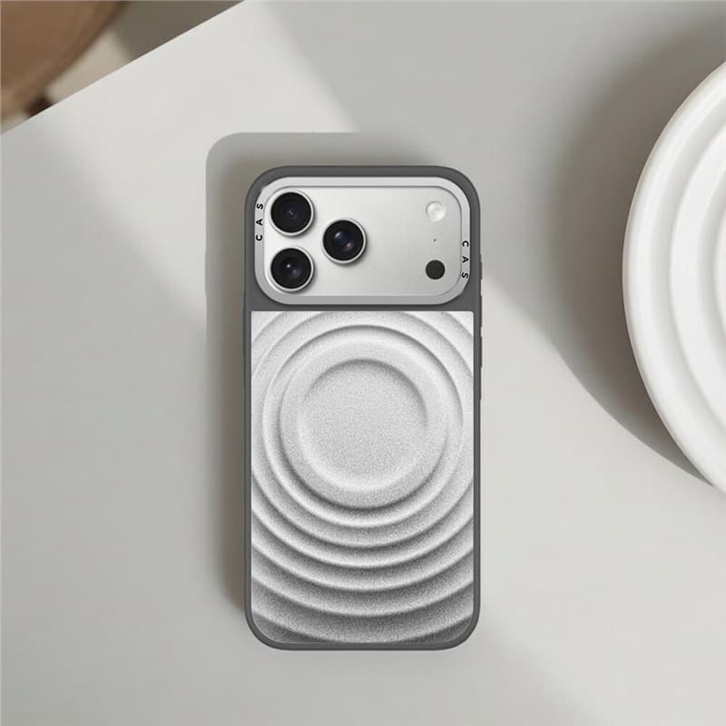 CAsYEi high-end water-sensitive ripples co-branded with star G-Dragon GD’s same metal ripple Magsafe magnetic fit