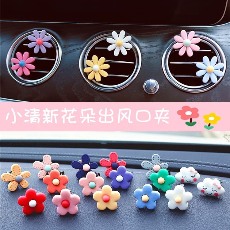 Daisy Car Decor for Women, Car Perfume Ornament, Air Vent Clip Aromatherapy, Creative Interior Decoration