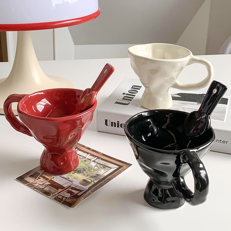 Vintage French Style Stemmed Ceramic Mug, Creative Hand-Pinched High-End Coffee Cup for Home Use