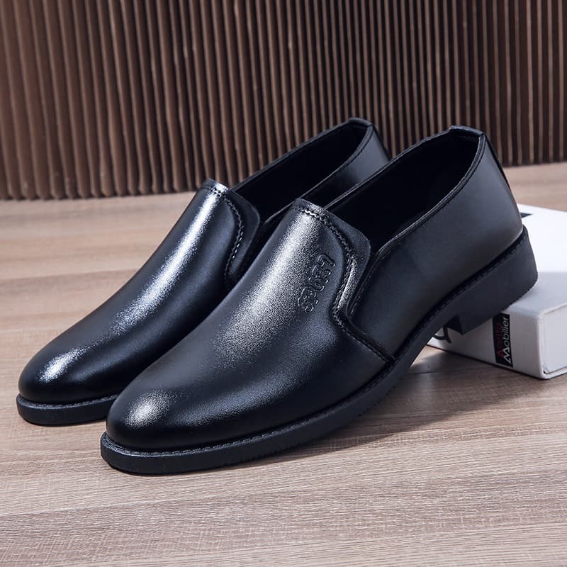 Men's Leather Shoes Business Casual Formal Flats Soft Sole Anti-Slip Slip-On Lazy Shoes Middle-Aged Dad Shoes Black