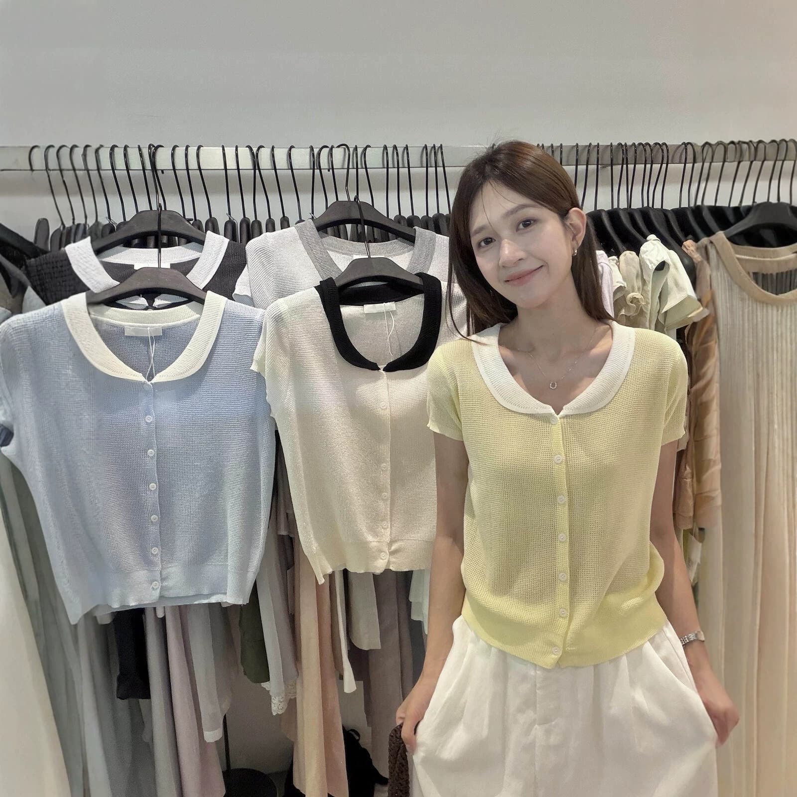 MISS Miss Summer Sweet Preppy Style Slim Fit Breathable Color-blocked Doll Collar Short-Sleeve Knit Top for Women A0895
