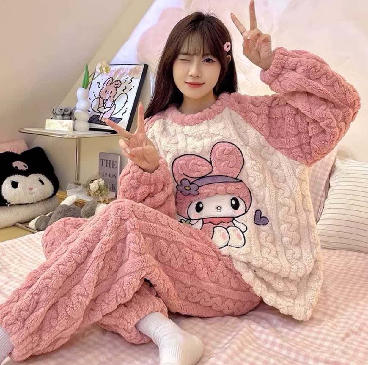 Coral velvet pajamas for women autumn and winter new style raglan sleeve cartoon warm suit plus velvet thickened warm women's home clothes