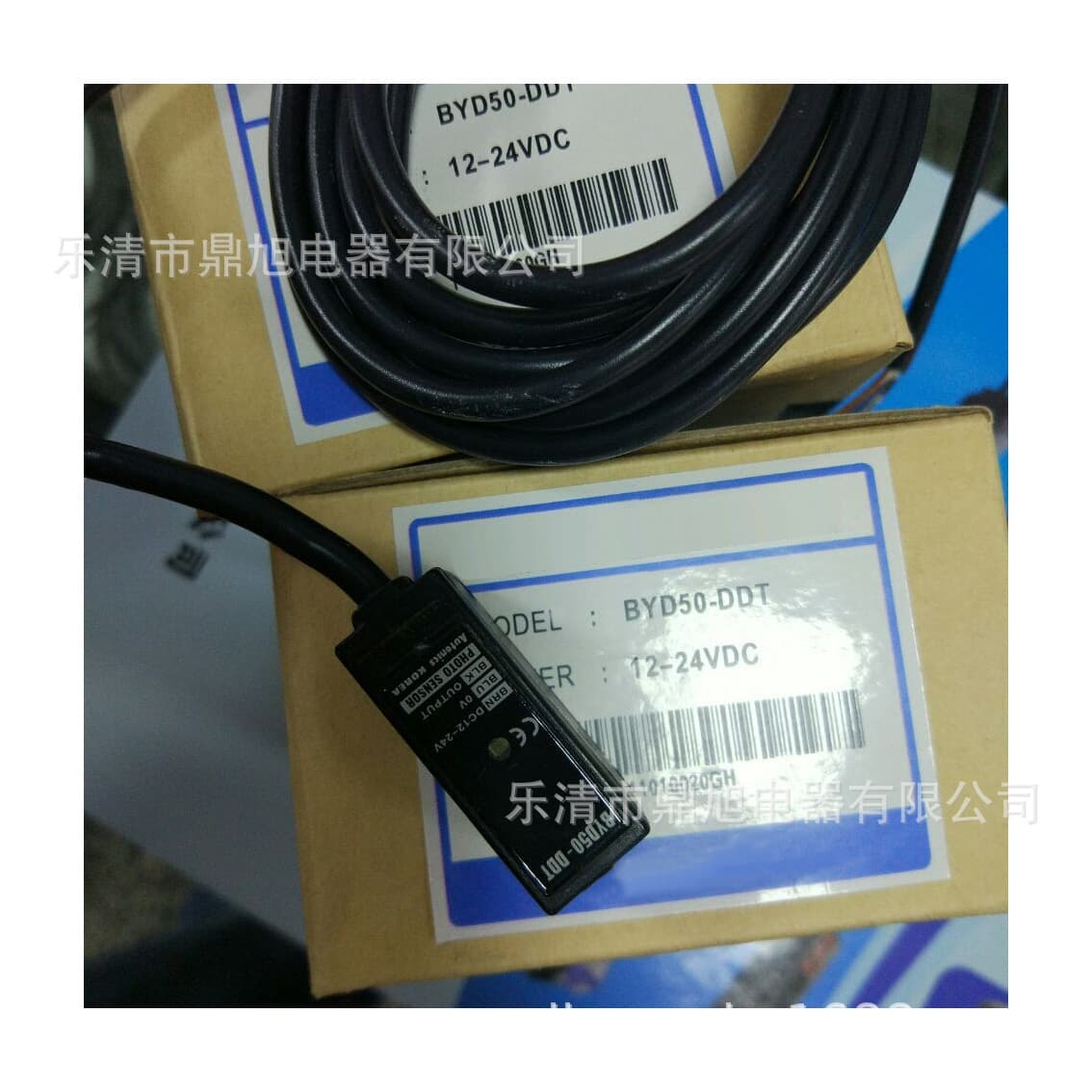 Actual product photo: BYD50-DDT photoelectric sensor BYD30-DDT BYD100-DDT BYD3M-TDT